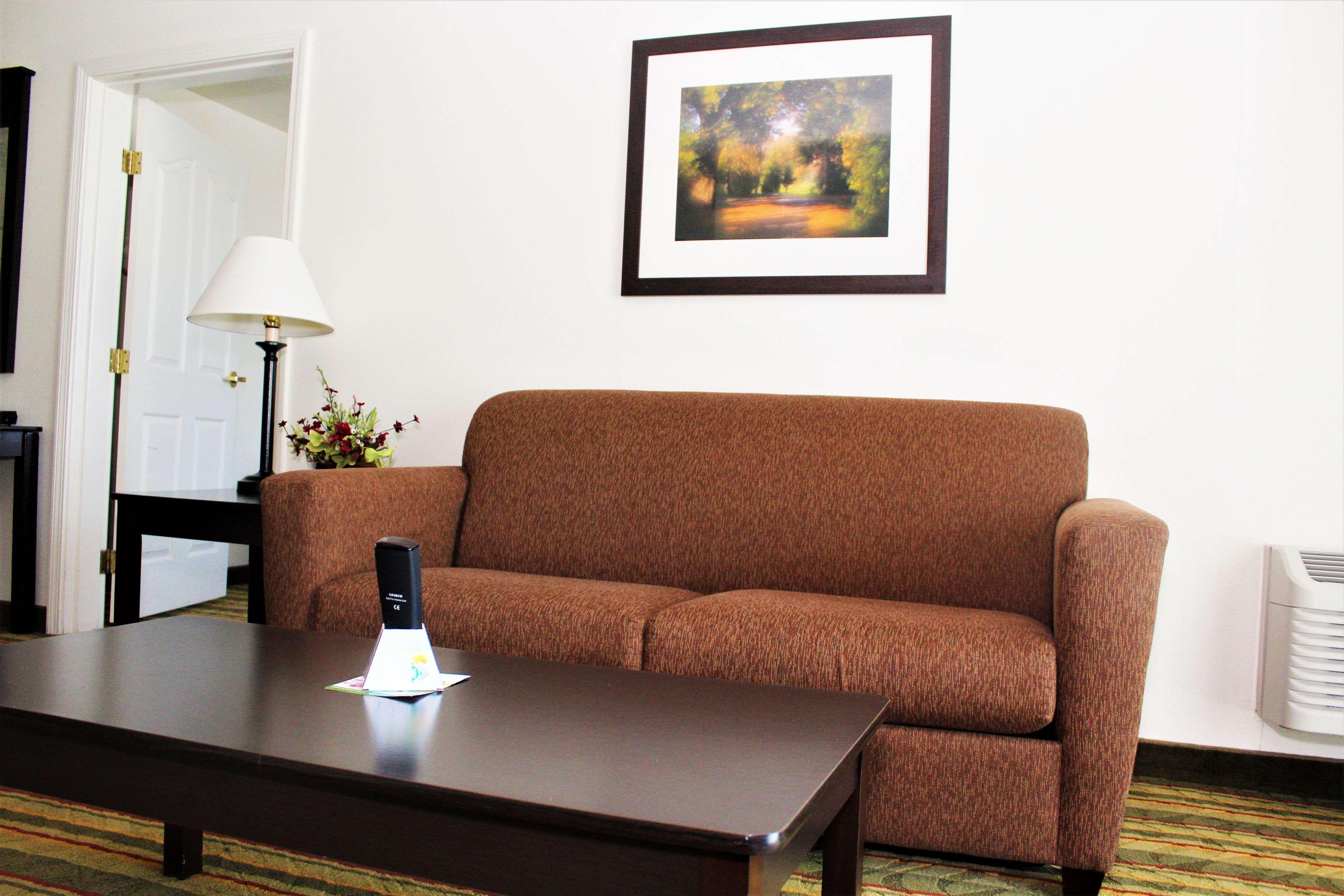 Best Western Visalia Hotel Екстер'єр фото