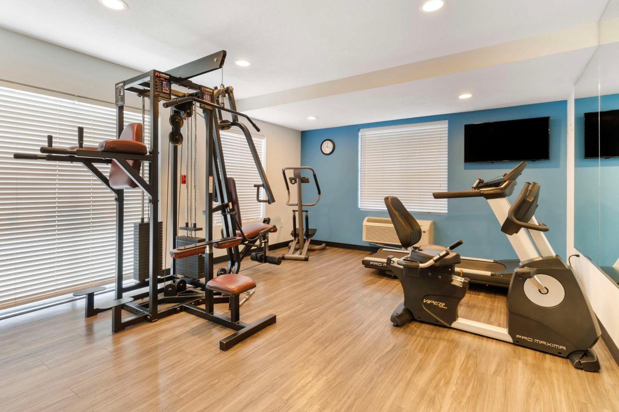 Best Western Visalia Hotel Екстер'єр фото